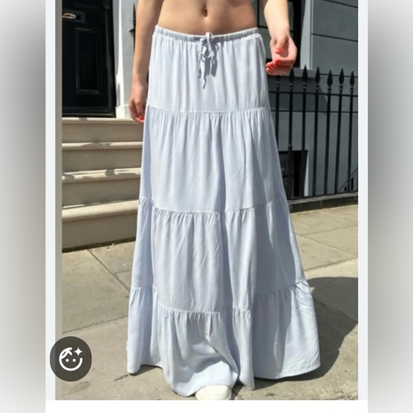 Brandy Melville Dresses & Skirts - Brandy Melville Light Blue Tiered Maxi Skirt